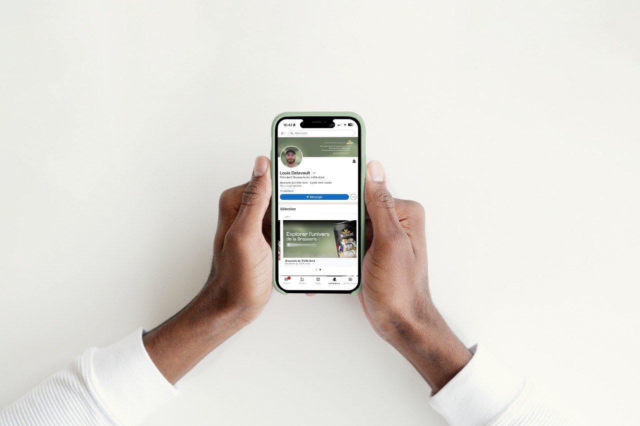 Louis Delavauls — Bannière LinkedIn
